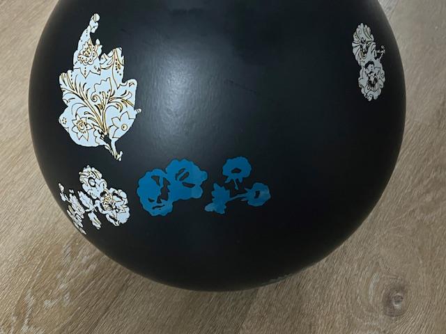 XXLサイズのIKEA花瓶、デザイナー：ヘラ・ヨンゲリウス、底にマーク