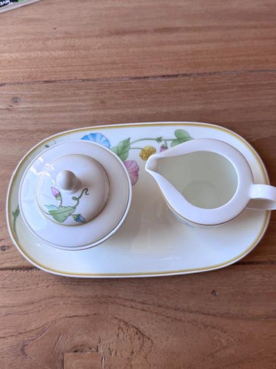 Antique Hutschenreuther Bone China Creamer And Sugar Bowl Set, marked bottom