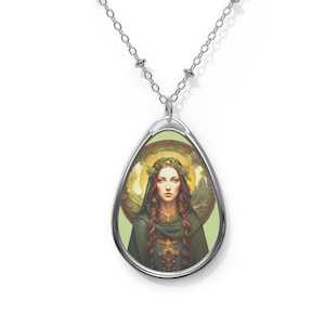 St Dymphna pendant necklace, St Dymphna medal, charm, Religious gift, Catholic jewelry, Christian necklace, Faith gift