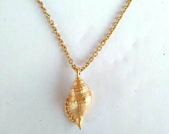 Vintage BEN-AMUN Matte Gold Tone Seashell Pendant Nautical Statement Necklace, Ben Amun Necklace