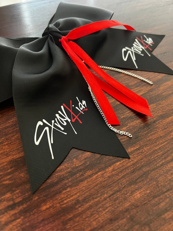 K-pop Black and Red Hair Bow - Stray Kids - Etsy
