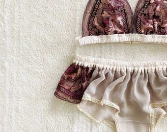 Bordeaux Flower and Ivory Cotton Lace Boxer/style UKONKHO  (XS,S size)