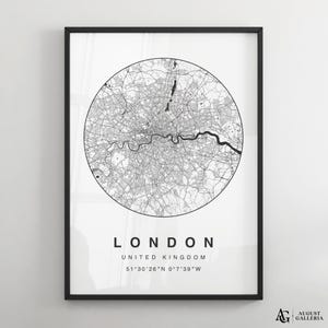 London Minimalist Map Print | Modern Black & White City Map Poster | London Wall Art | Framed Prints | Canvas | London Poster | London Map