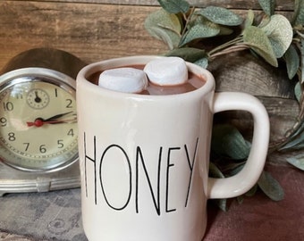 Magenta Mug of Hot Chocolate with Marshmallows: Photo Staging Prop