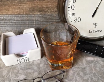 Fake Scotch Whisky in Dewars Glass: Photo Prop Drink