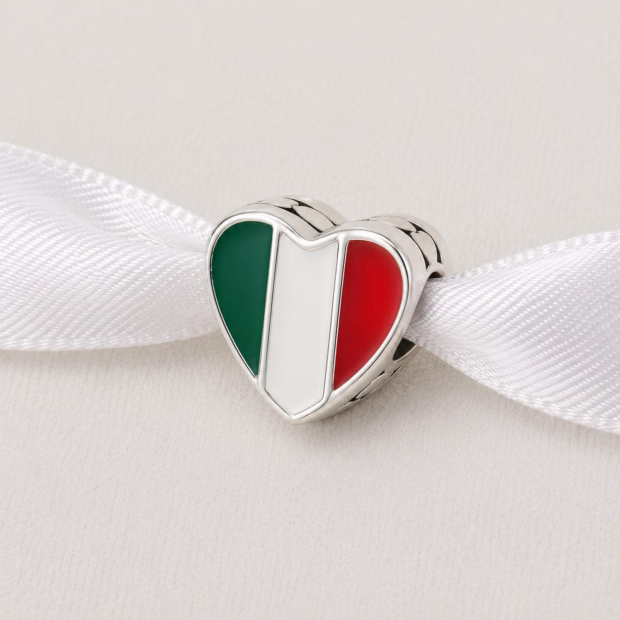 Pandora italy flag - Etsy 日本