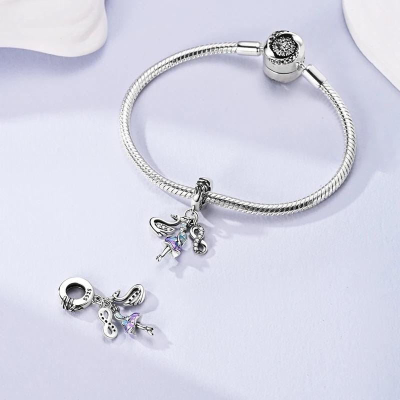白鳥の湖のバレリーナのチャーム（パンドラのチャームブレスレットに