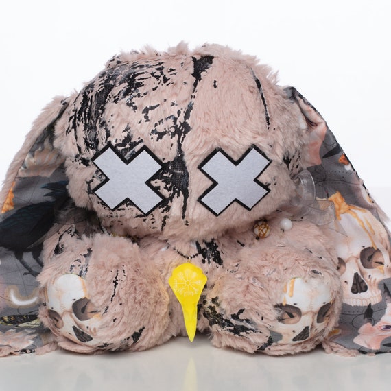 Raven-Skull Bunny