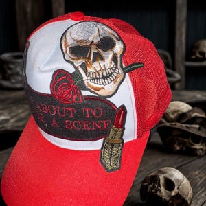 CUSTOMIZED TRUCKER HAT