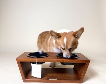 Supporto minimalista in legno per cani, portaciotole in legno di frassino, mangiatoia in legno per animali domestici, eleganti accessori per animali domestici, ciotola rialzata per cani, regalo per amanti dei cani, regali per cani