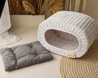 Large house bed for cat, organic cat bed, modern cat house, washable cat bed, white cat house, cat birthday present