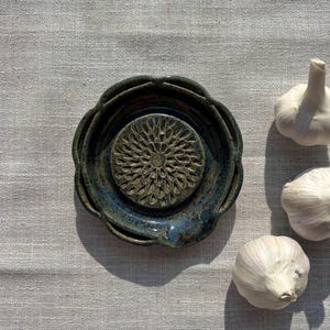 Ceramic Garlic Grater in Shipwreck