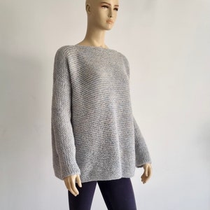 Dikke trui, oversized damestrui, gebreide trui, trui grote maten, grijsblauw-beige