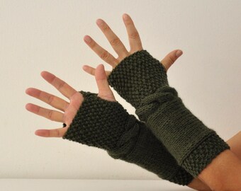 Wool Fingerless Gloves Armwarmers Hand Knit Dark Green Military Green Chic Autumn Accessories Fall Fashion