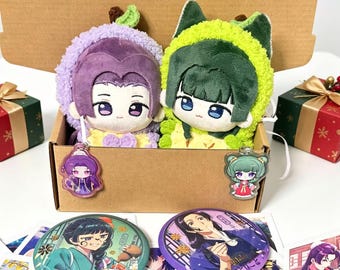 Conjunto de Pelúcias Maomao/Jinshi - Coleção Inspirada em Diários do Boticário, Broche, Chaveiro, Photocards