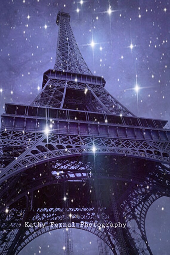 Night Photosession For A Girl In Paris With Parisphotographer Girl In Front Of The Eiffel Tower At Night In 2020 Paris Photos Paris Photography Eiffel Tower At Night