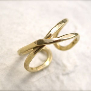 Infinity Ring Narrow Solid 14k Yellow Gold Wedding Band image 3