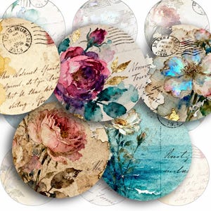 Könnte beinhalten: Eine Sammlung runder Papierschnitte im Vintage-Stil mit Aquarell-Blumendesigns. Jeder Ausschnitt zeigt eine andere Blume, mit Farben von Rosa und Lila bis Blau und Gelb. Einige haben Schriftzüge und Briefmarken.