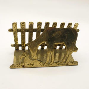 Antike massive Bronze Serviettenhalter Zaun mit Pferd und Baby Pferd Kalb Statuen Wohnkultur Sammlerstück Tischdekoration Cottage Bauernhaus