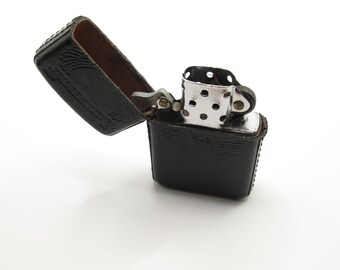 Accendino a benzina vintage con rivestimento in pelle nera American Legend, custodia rimovibile, Zippo Eagle Carving, da collezione