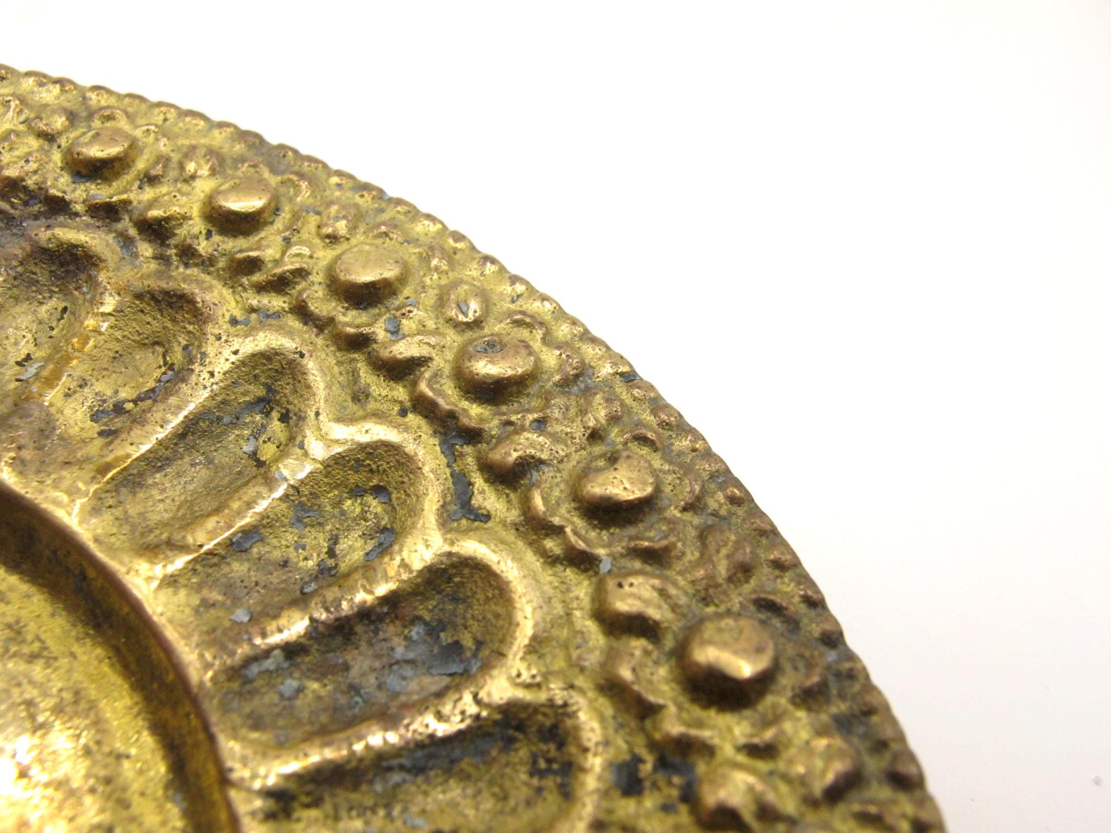 ヴィンテージブロンズ変色装飾プレート 素朴なホームデコレーション