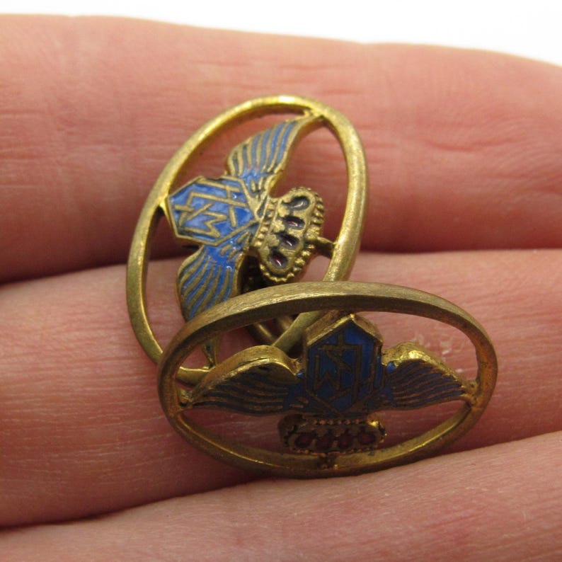 Fresh Look at Vintage Klm Royal Dutch Airlines Cufflink Single Blue Enamel Aviation