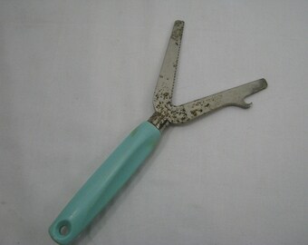 Vintage Turner & Seymour Jar Bottle Opener Metal Kitchen Utensil Turquoise Blue Handle