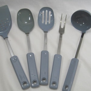 PICK ONE Vintage Ekco Basting Serving Solid Spoon Utensil Heat Resistant Plastic Nylon Dusty Country Blue