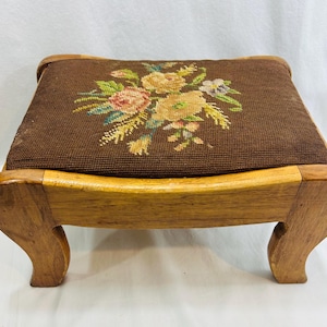 Vintage Needlepoint Footstool Footrest Curved Legs