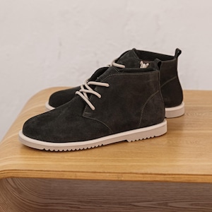 Handmade Leather Barefoot Boots: Wide Toe Box, Grounding Shoes