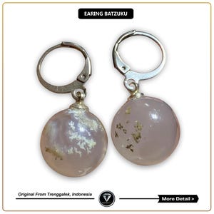 Pendientes colgantes de ágata musgosa: joyería con piedras preciosas esféricas