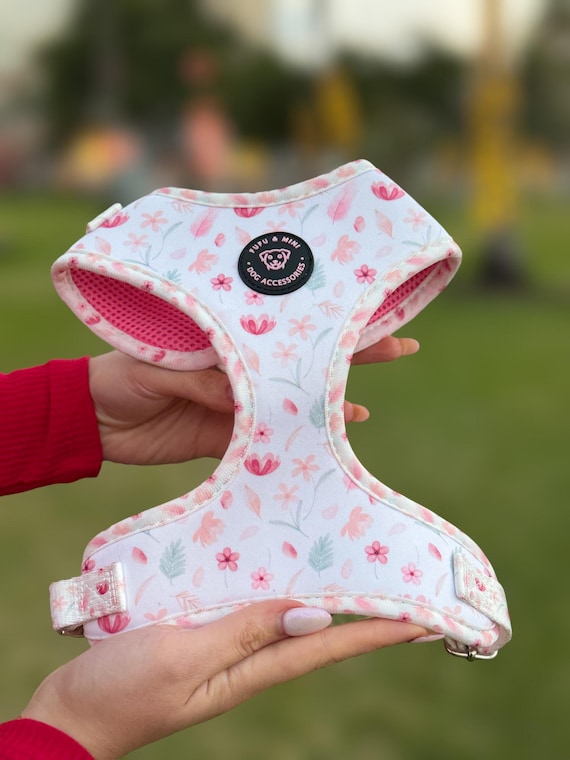 Floral Dog Harness - No Pull Adjustable Training Vest - Cute and Comfy Dog Walking Gear - Stylish Puppy Harness for Small & Large Dogs