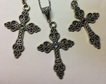 Ornate, Pewter, Cross, Stainless 16' chain, Crystal   CSS