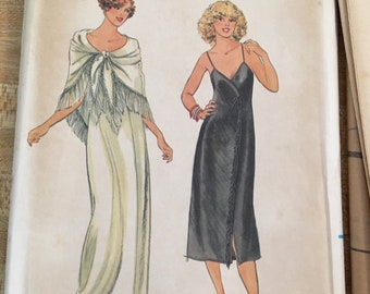 Butterick, John Kloss, Sexy Sun Dress, 1980 no. 6369, uncut, size 12