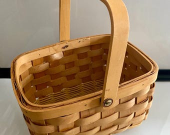 Woven Basket, 7.5” x 6” inside, Single Handle, Unmarked, Pre-owned