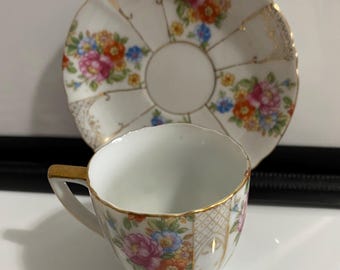 Ucagco, Demitasse Cup & Saucer, Gold Trim, Floral, Hand Painted, 1945-52