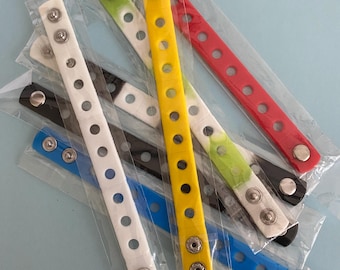 Silicone Snap Bracelet, Novelty, Croc Button, Children or Adult, 6"-7"