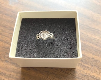 Sterling Silver Ring, Heart, stamped J95, size 6