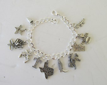 Texas Themed Charm Bracelet - silverplated with 11 charms TX11
