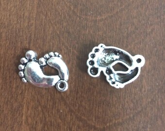 Bare feet, baby feet, beach charm, Pewter