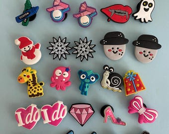 Croc Button, Miscellaneous Snaps, Silicone, Novelty, Children or Adult, about 1" diameter
