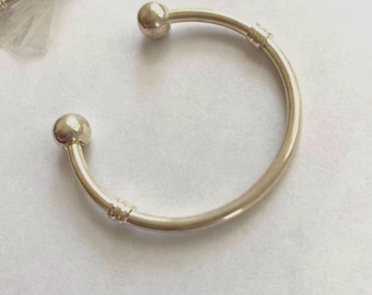 Child’s Bangle Bracelet, 1 5-8” diameter, Silver Plated, New, 6 pieces