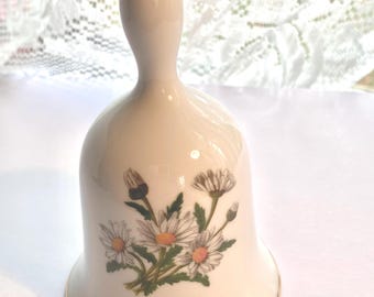 Daisies, Designer’s Collection, Bell, Anne Marie Trechslin, Gold Trim, 5" tall, 1976