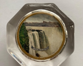 Paper Weight, Niagara Falls, Souvenir, 1914, 3" diameter, Heirloom