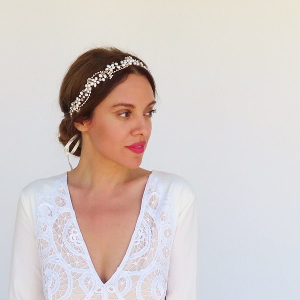 Pearl Wedding Headpiece Wedding Hair Vine Bridal Wreath Pearl Crystal Headband Rhinestone Wedding Headband Pearl Crown Gold Bride Tiara Halo