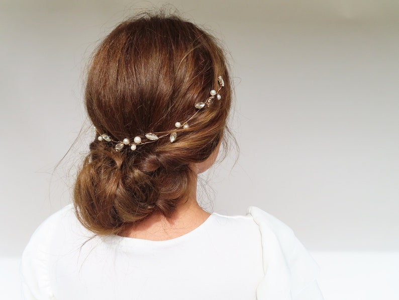 Bruiloft Haar Vine Goud Strass Hoofdband Pearl Bruids Hoofddeksel Crystal Bruids Hoofdband Delicate Bruiloft HaarStuk Pearl Hair Vine Updo afbeelding 1