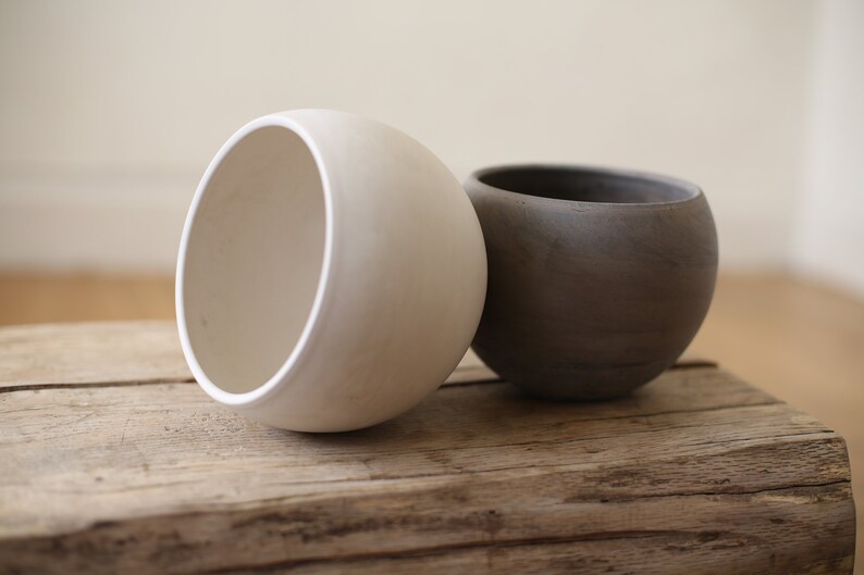 Matte Black Modern Ceramic Clay Bowl plant pot image 6