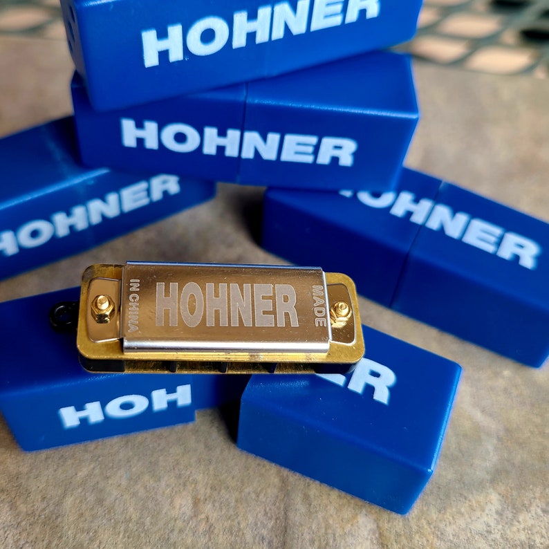 Tiny Playable Miniature Hohner Harmonica, Old Stock Unused in Box, Musician Gift, Key of C, Harmonica Pendant, Mouth Harp, Mini Harmonica image 3