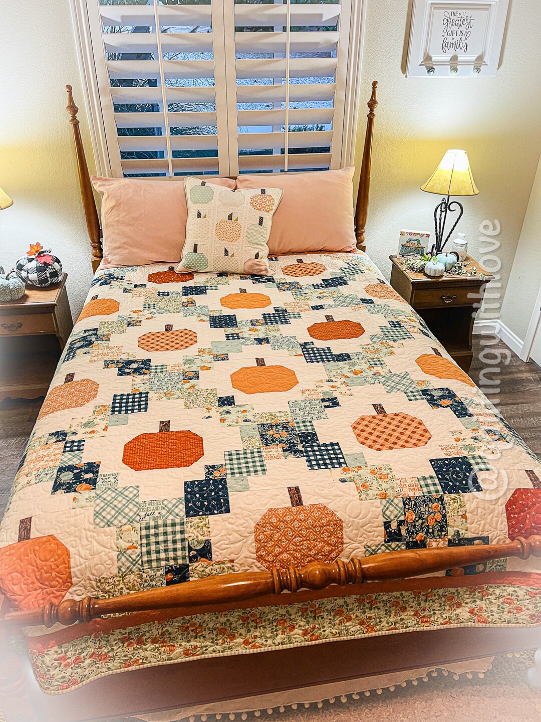Handmade Bed Size Quilt, or Ex Large Throw Fall Quilt, Pumpkin Quilt