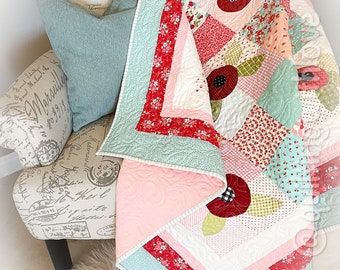 Handmade baby quilt, appliqué wall hanging